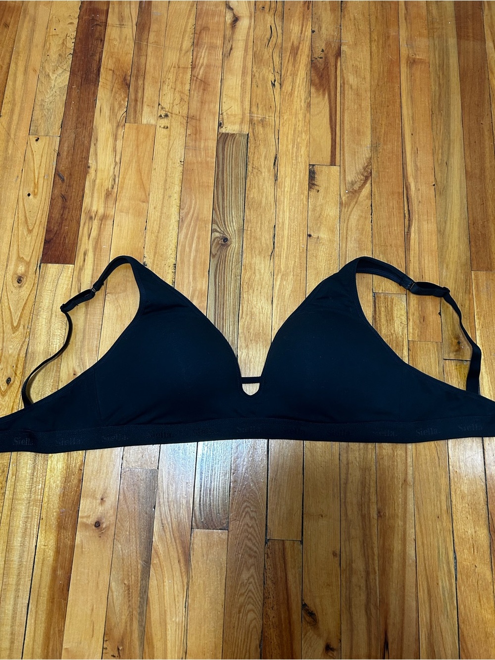 Siella - Black Wireless Bra